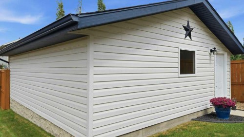 300 Lancaster Drive, Red Deer, AB 