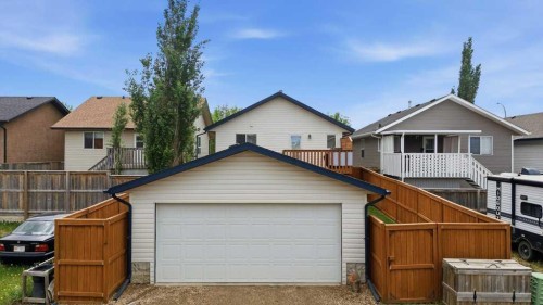 300 Lancaster Drive, Red Deer, AB 