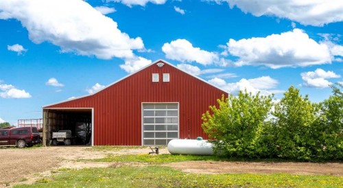 390039 Range Road 54, Alhambra, AB 