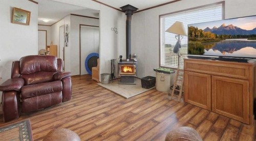 390039 Range Road 54, Alhambra, AB 