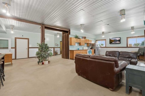 390039 Range Road 54, Alhambra, AB 