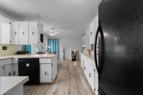 5221 42 Street, Camrose, AB 