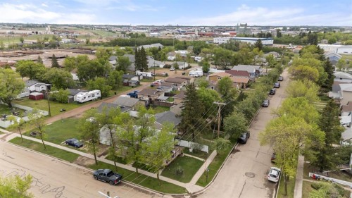 5221 42 Street, Camrose, AB 