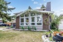 5 Selkirk Boulevard, Red Deer, AB 