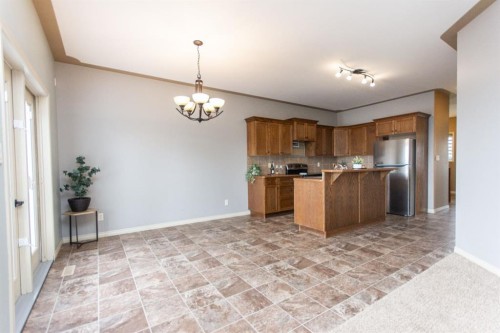 101 Valley Crescent, Blackfalds, AB 
