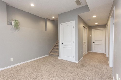 101 Valley Crescent, Blackfalds, AB 