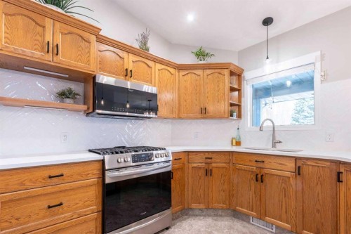 7 Davison Drive, Red Deer, AB 