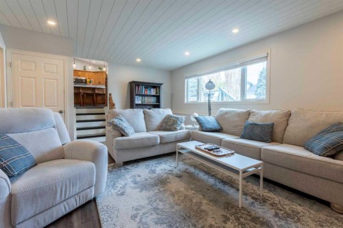 7 Davison Drive, Red Deer, AB 