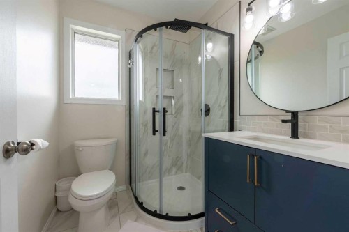 7 Davison Drive, Red Deer, AB 