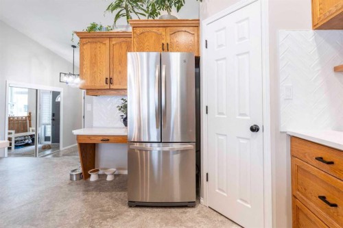 7 Davison Drive, Red Deer, AB 