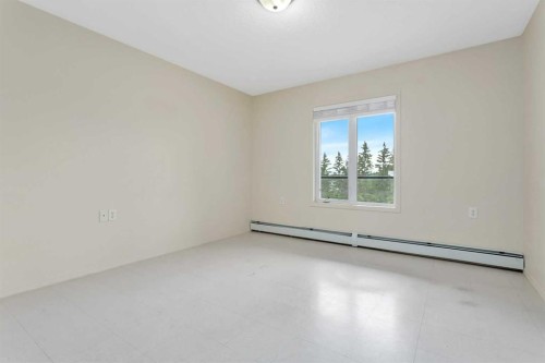 301-80A Kelloway Crescent, Red Deer, AB 