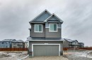 37 Sora Gardens Se, Calgary, AB 