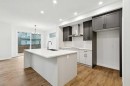 37 Sora Gardens Se, Calgary, AB 