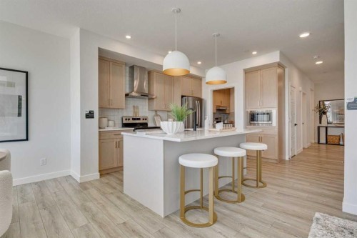 37 Sora Gardens Se, Calgary, AB 