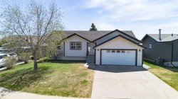 6207 39 Avenue Close Stettler, AB T4K 1G1