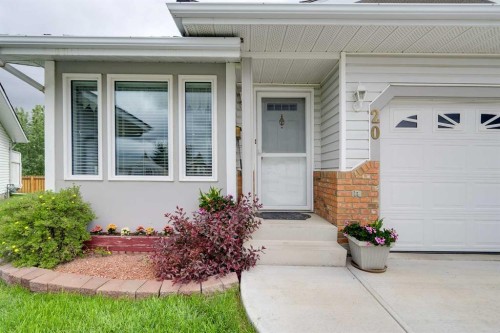20 Cosgrove Close, Red Deer, AB 