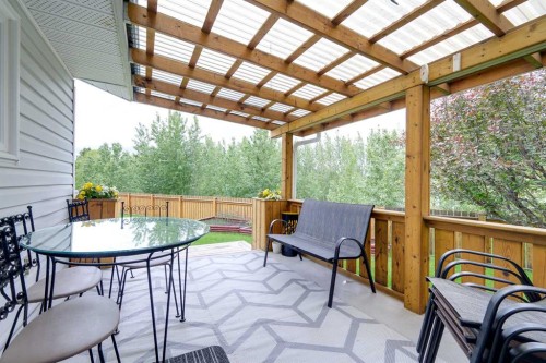 20 Cosgrove Close, Red Deer, AB 