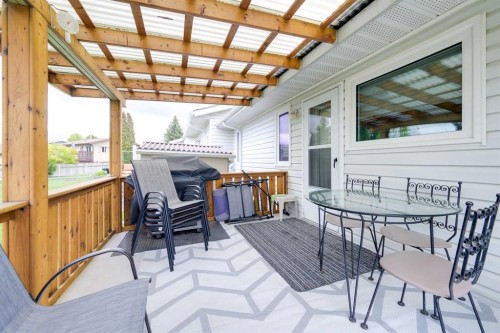 20 Cosgrove Close, Red Deer, AB 