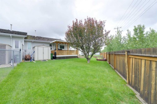 20 Cosgrove Close, Red Deer, AB 