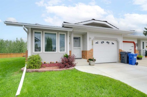 20 Cosgrove Close, Red Deer, AB 