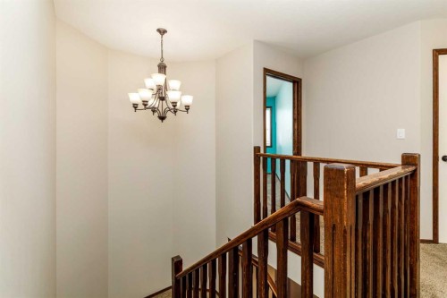 73 Lanterman Close, Red Deer, AB 