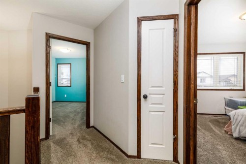 73 Lanterman Close, Red Deer, AB 