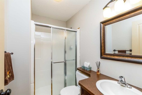 73 Lanterman Close, Red Deer, AB 