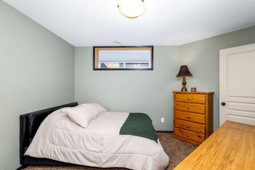 73 Lanterman Close, Red Deer, AB 