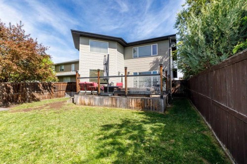 73 Lanterman Close, Red Deer, AB 