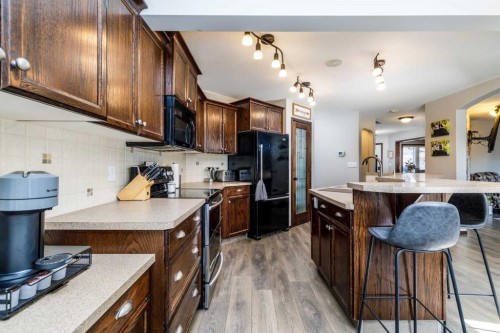 73 Lanterman Close, Red Deer, AB 