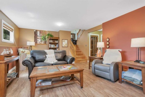 19 Donnelly Crescent, Red Deer, AB 