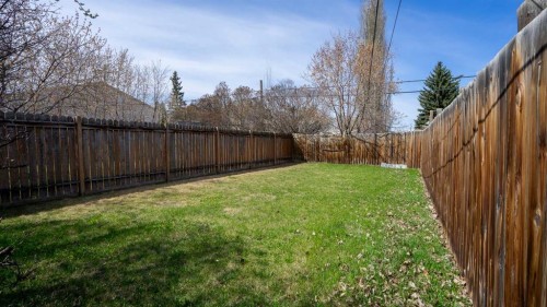 5910 52 Avenue, Red Deer, AB - Outdoor