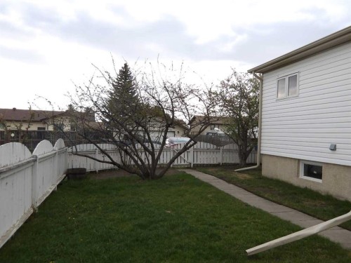 67 Norby Crescent, Red Deer, AB - Outdoor