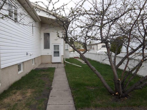 67 Norby Crescent, Red Deer, AB - Outdoor