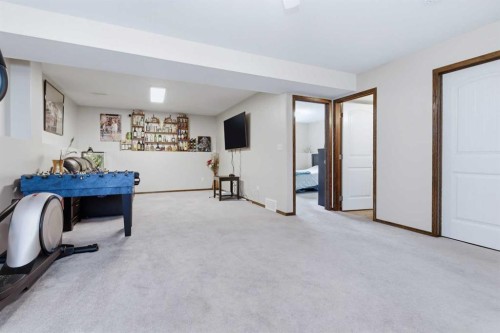 136 Lanterman Close, Red Deer, AB 