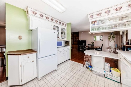 6004 53 Ave, Ponoka, AB 