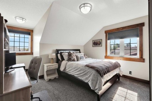 5518 52 Street Close, Bashaw, AB - Indoor Photo Showing Bedroom