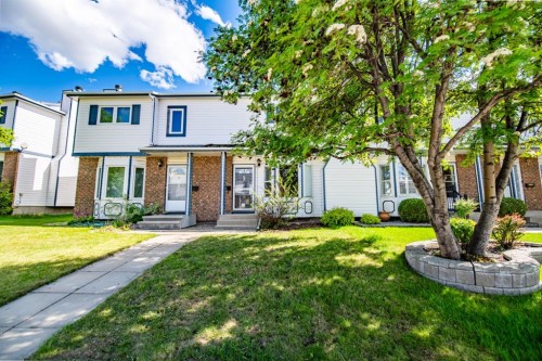 5 Elwell Close, Red Deer, AB 