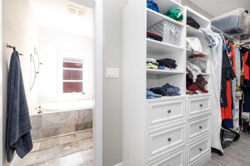 475 Townsend Street, Red Deer, AB - Indoor With Storage