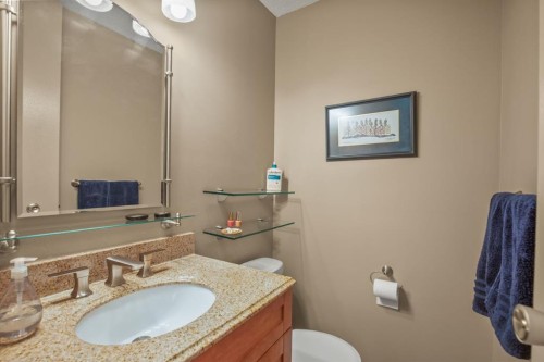 11 Mccune Avenue, Red Deer, AB 