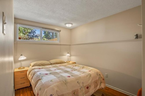 11 Mccune Avenue, Red Deer, AB 