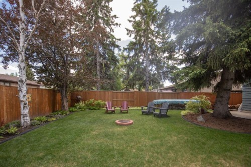 11 Mccune Avenue, Red Deer, AB 