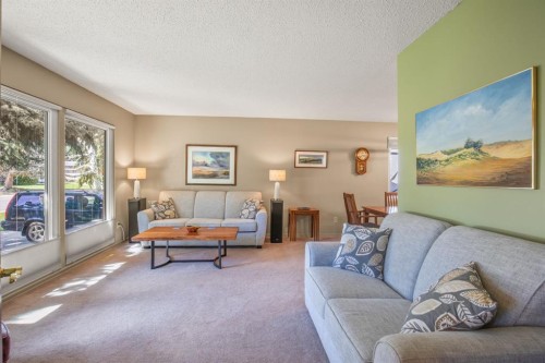 11 Mccune Avenue, Red Deer, AB 