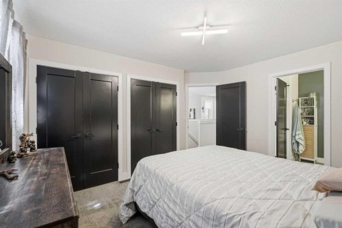 66 Pondside Crescent, Blackfalds, AB 
