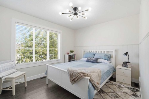 66 Pondside Crescent, Blackfalds, AB 