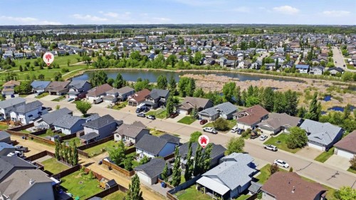 66 Pondside Crescent, Blackfalds, AB 