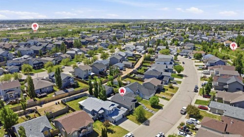 66 Pondside Crescent, Blackfalds, AB 