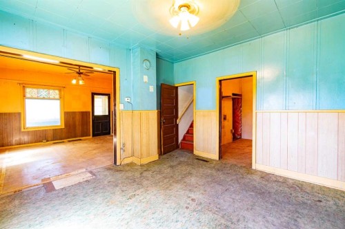 5107 52 Street, Mirror, AB 