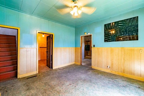 5107 52 Street, Mirror, AB 