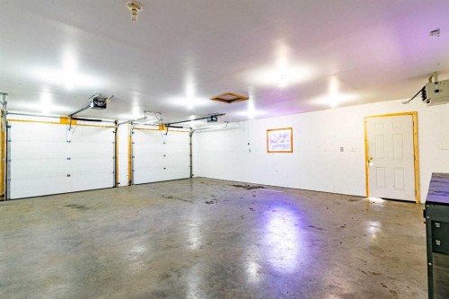 5107 52 Street, Mirror, AB 